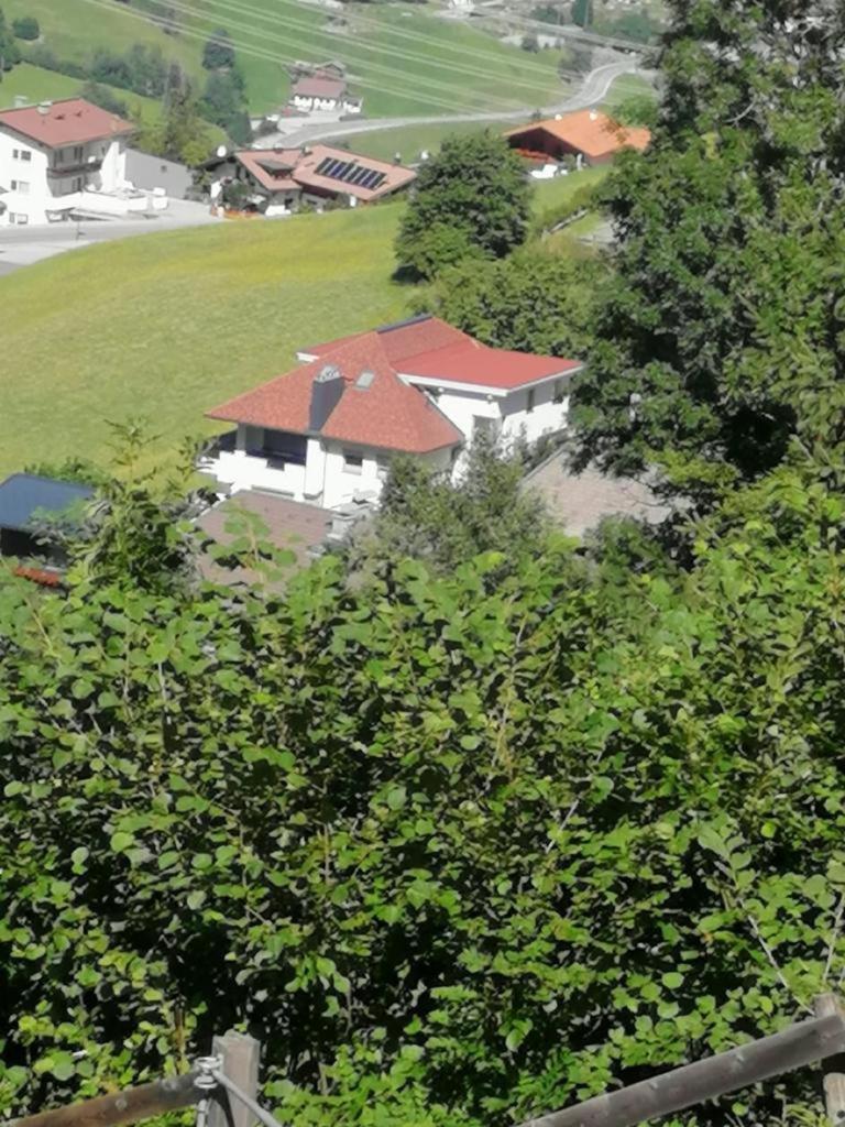יארצנס Ferienwohnung Reinstadler Ilse מראה חיצוני תמונה